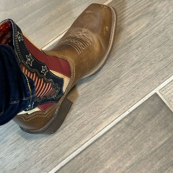 Happy time  - Picture 7 of 14